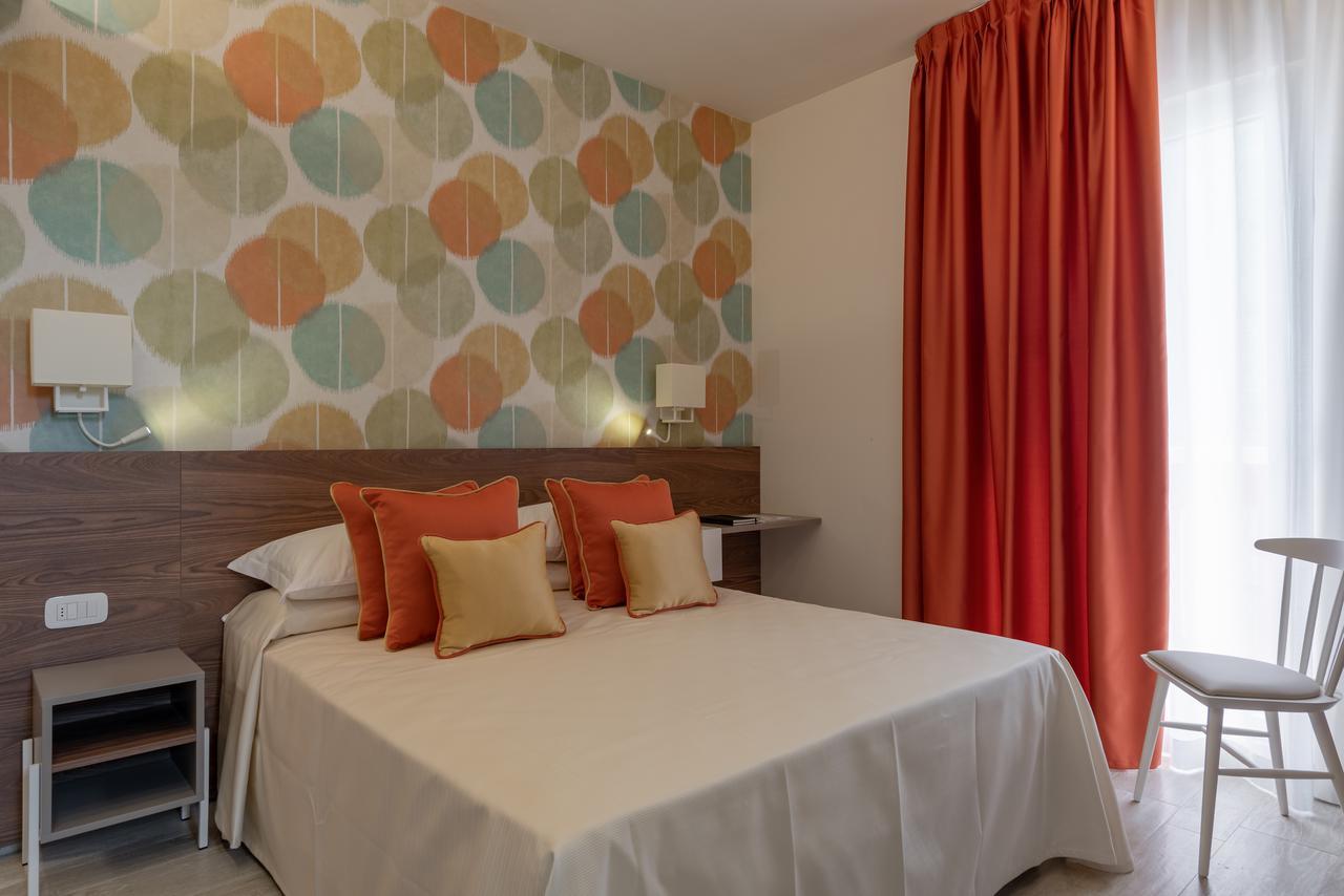Hotel Victoria Bibione Exterior photo